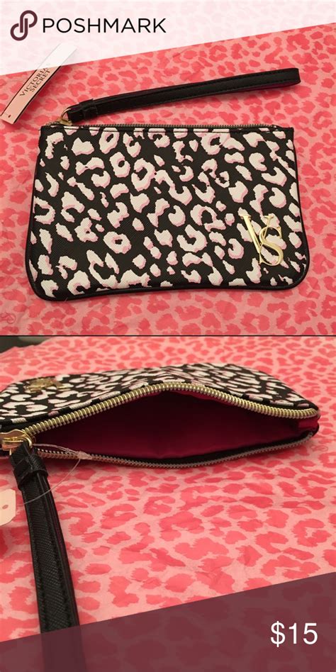 Victoria Secret Wristlet👛 Brand New Victoria Secret Wristlet Features