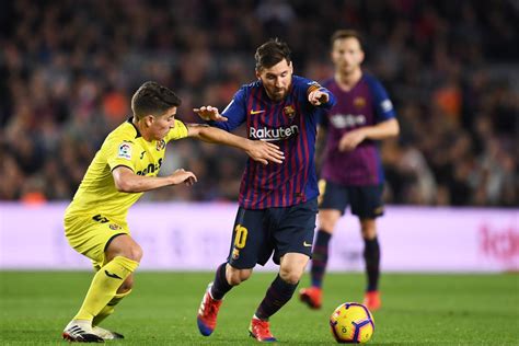 Harder gets a clear shot just outside the box but barca keeper sandra panos holds the ball comfortably. Barcelona vs Villarreal, La Liga: Final Score 2-0, Barça ...