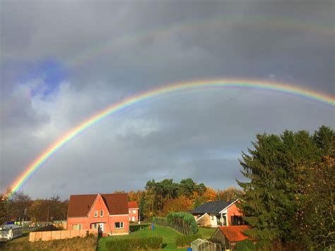 Pascal Hilkens Astro Page Wow A Supernumerary Double Rainbow