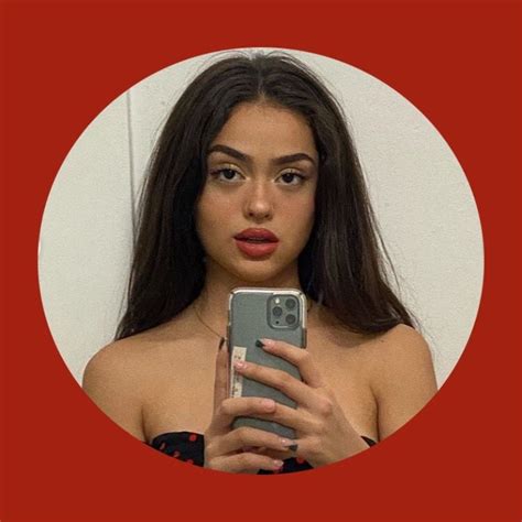 Pfpfree To Use Profile Picture Mirror Selfie Album Covers
