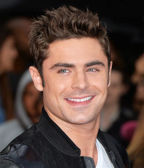 Zac Efron Shares A Shirtless Photo From Baywatch Set