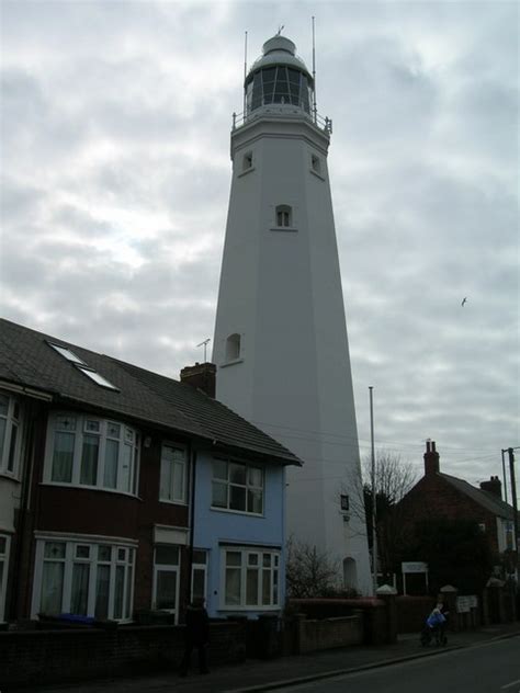 Withernsea Lighthouse © Jthomas Cc By Sa20 Geograph Britain And
