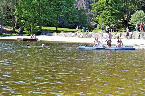 Etter «71 grader nord» ble jeg veldig god venn med både olaf tufte og henning. Nudister får egen strand på Tjenna | TP