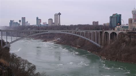 Rainbow Bridge Explosion Bridge Connecting Us And Canada At Niagara