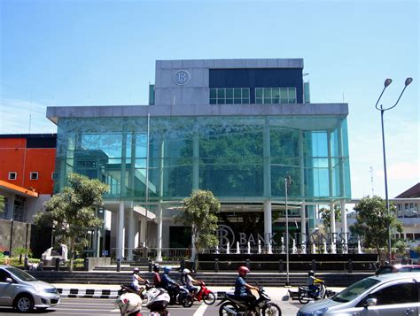 Bank Indonesia, Solo (Surakarta) | The front view of Bank In… | Flickr