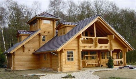 20 Incredibly Beautiful Wooden House Designs