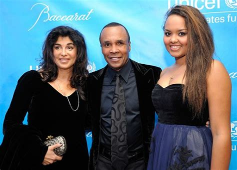 Originally, ray leonard wasn't planning on a professional boxing career, once he had finished in the before our first fight, both duran and his wife gave my wife the finger. SUGAR RAY AND FAMILY HAVE A BALL
