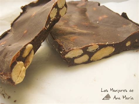 Los manjares de Ana María Turrón de chocolate con almendras