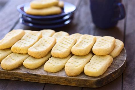 The Simple Shortbread Biscuit Recipe Youll Love To Know Shortbread