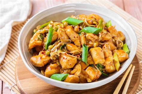 10 Fast And Easy Chinese Chicken Stir Fry Recipes