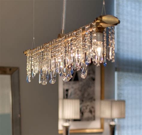 30 Amazing Crystal Chandeliers Ideas For Your Home