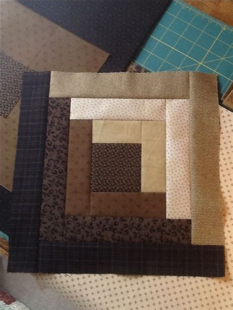 You can strip piece a whole quilt's worth of log cabin blocks in just a few hours. Log Cabin Block | Quilting | Pinterest | Cabin, Logs and Brown