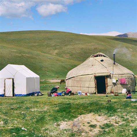 Whats The Difference Between Traditional And Modern Yurts Pacific Yurts
