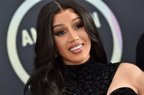 Cardi B Just Used A Frozen Margarita As A Prop To Show Off Her Swirly