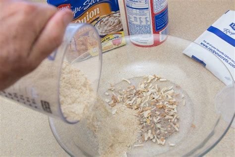 2 combine soup mix with bread crumbs in small bowl. Pork Chops Made With Lipton Onion Soup Mix | eHow.com in ...