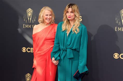 The Schitts Creek Cast Had A Sweet Reunion At The Emmys Popsugar