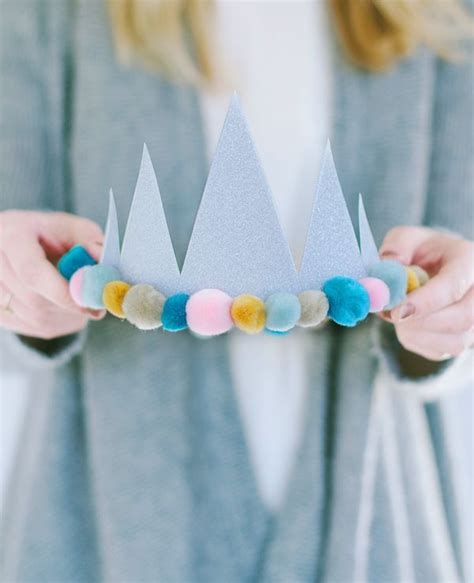 There Is No Going Wrong With A Simple And Glittery Birthday Crown A
