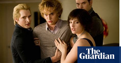 New Moon Enters New Phase For Twilight Franchise Film The Guardian