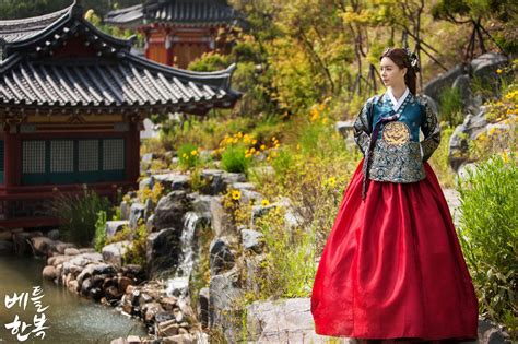 Korean Traditional Clothes Hanbok 한복 전통한복 Traditional 한국 대한민국