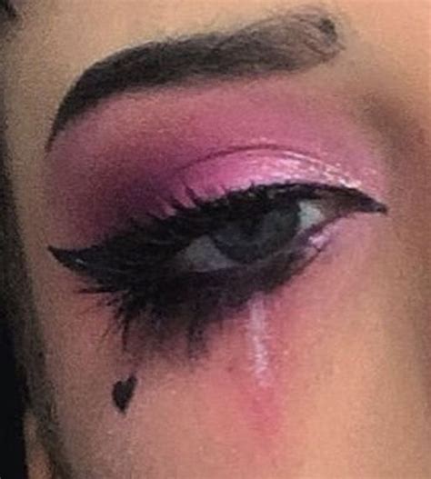 Egirl Grunge Goth Makeup Inspirtation Punk Makeup Alt Makeup Gothic Makeup Edgy Makeup