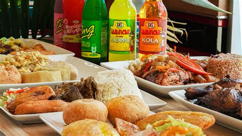 Wah Gwaan Jamaican Kitchen And Bar Jamaican Restaurant In Los Angeles