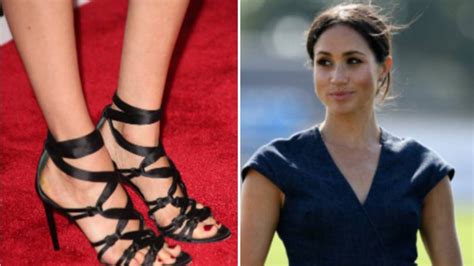 People Are Trolling Meghan Markle Because Of Her Feet Pretty52