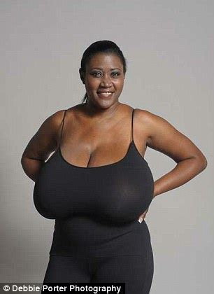 Kerisha Mark With 36NNN Breasts Has 15lbs Of Tissue Removed After