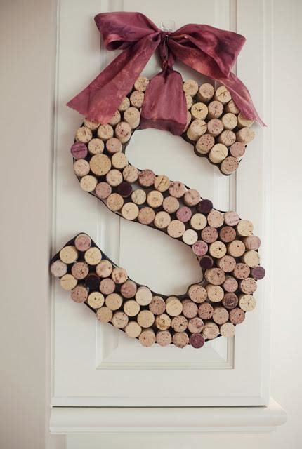 Recopilación de otras propuestas sensoriales. Diy....letras con tapones de corcho - Paperblog