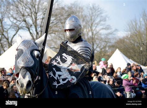 06042015 Lorelay Germany Medieval Knight Games Knights Fighting In
