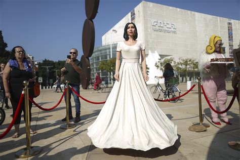 Israeli Artist Mocks Culture Minister With Life Size Statue Citynews Toronto