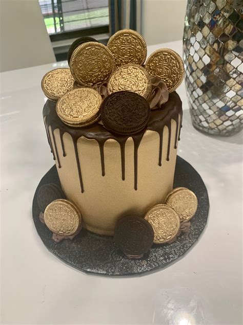 Awesome Gold Coin Themed Birthday Cake My Girlfriend Got For Me Rgold