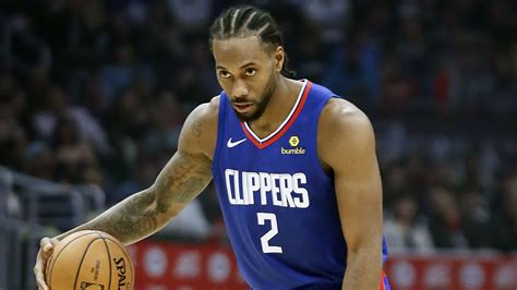 Kawhi anthony leonard professionally known as kawhi leonard is an american professional basketball player, who plays for the toronto raptors of the national basketball association. LA Clippers forward Kawhi Leonard to miss second straight game with left knee contusion | NBA ...