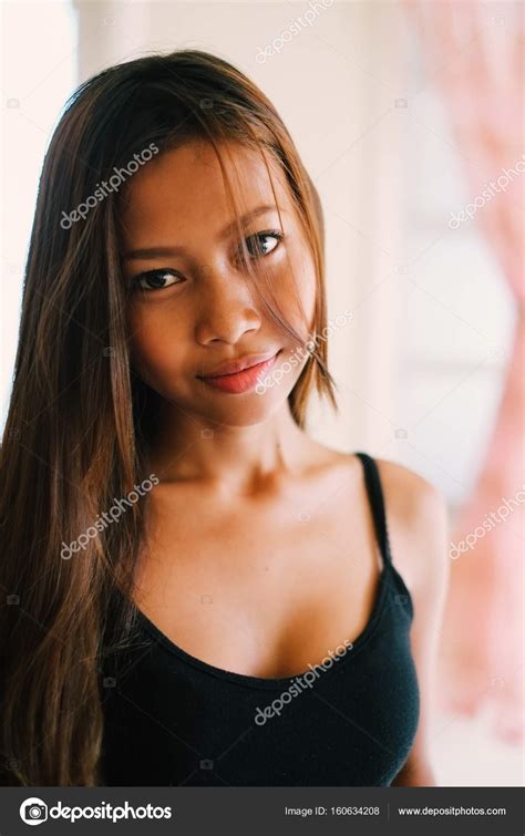 natural portrait beautiful asian girl smiling asian beauty asian woman with beautiful face