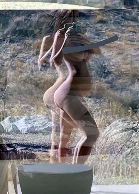 Emily Ratajkowski Nude Topless And Leaked Porn Video