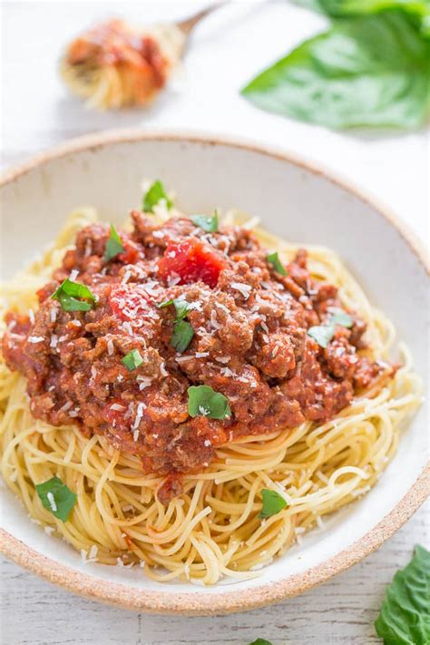 Super Easy Spaghetti Recipe Done In 15 Minutes Averie Cooks