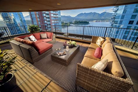 Book Pinnacle Hotel Harbourfront Vancouver Room Deals Hotwire
