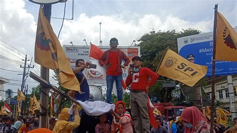 Tolak RUU Cipta Kerja Disahkan Petani Akan Aksi Di Seluruh Provinsi Serikat Petani Indonesia