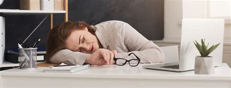 Menopause Fatigue Remedies Your Guide To Crashing Fatigue During Menopause