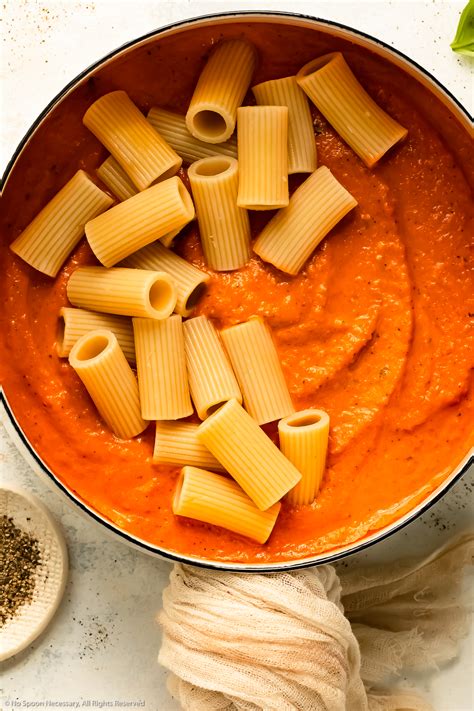 Roasted Red Pepper Sauce No Spoon Necessary