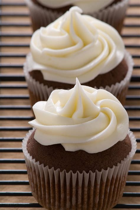 Chocolate Cream Cheese Frosting Recipe Without Powdered Sugar Image
