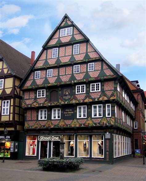 See this tour and others like it, or plan your own with komoot! File:Celle Hoppener Haus.jpg