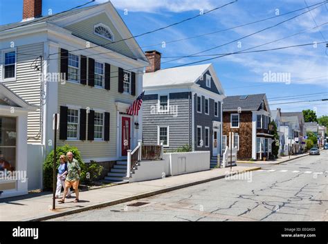 Historical houses in connecticut hi-res stock photography and images