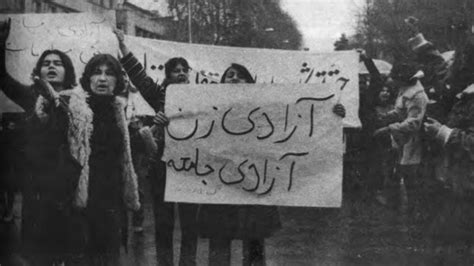 انقلاب و زنان؛ اجباری شدن حجاب و باقی محدودیت‌ها در آینه مطبوعات آن