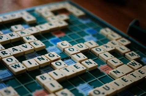 Scrabble Gets 5000 New Words In Its Dictionary