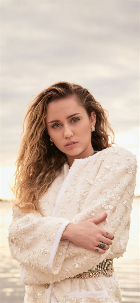 Stream tracks and playlists from miley cyrus on your desktop or mobile device. 1242x2688 Miley Cyrus Vanity Fair 2020 Iphone XS MAX HD 4k ...