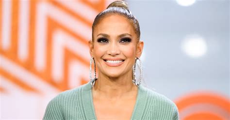Jennifer Lopezs Favorite Moisturizer For Glowing Skin Is 41 Off