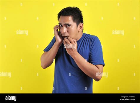 Shy Young Japanese Man Hi Res Stock Photography And Images Alamy