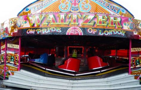Waltzer Ride Image Ml Pleasure Fairs I In Association With Bensons Fun Fairs
