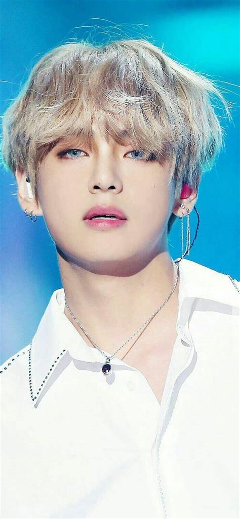 Share the best gifs now >>>. BTS V Wallpapers - Free UHD Wallpapers
