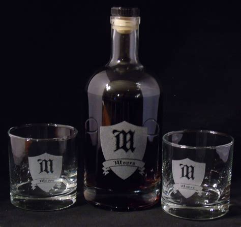 Engraved Bourbon Bottle And Whiskey Glasses Set Red Head Oak Barrels Aging Rum Whiskey